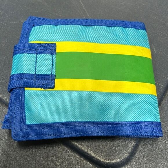 VELCRO Wallet - Picture 1 of 3